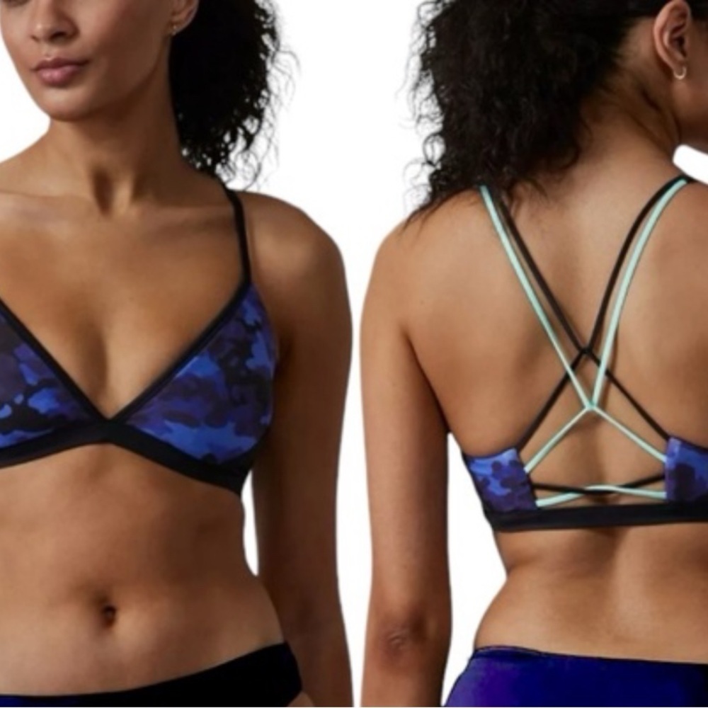 Athleta Women's Blue and Black camo swimsuit top